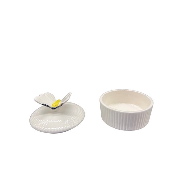 Fitz and Floyd vintage butterfly trinket box - Picture 7 of 15